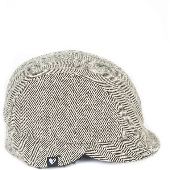3 for $25 Sale! Adjustable houndstooth Hat - Picture 4 of 8